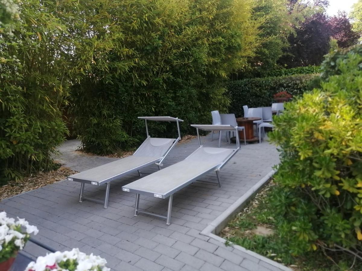Residence Peloni Арецо Екстериор снимка