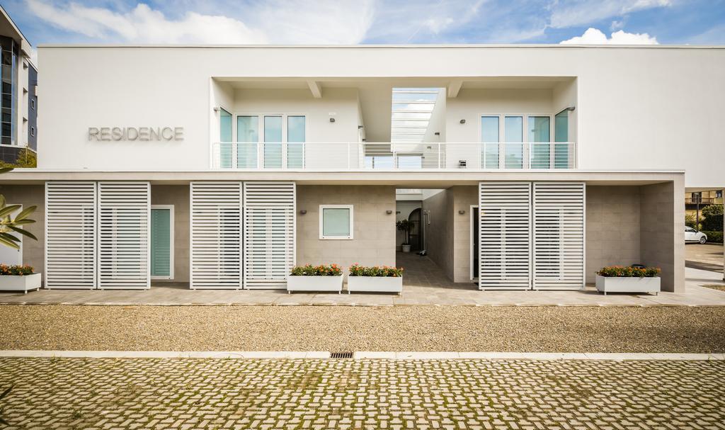 Residence Peloni Арецо Екстериор снимка